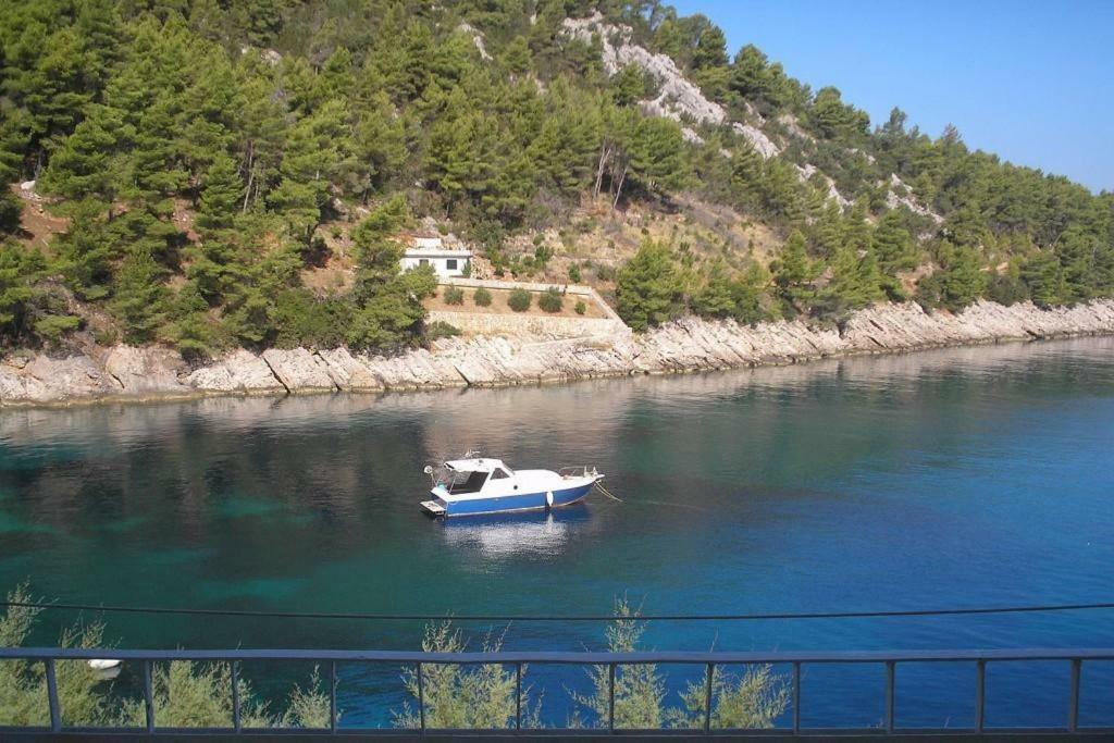 Apartments By The Sea Cove Mala Pogorila, Hvar - 8952 Bogomolje 外观 照片